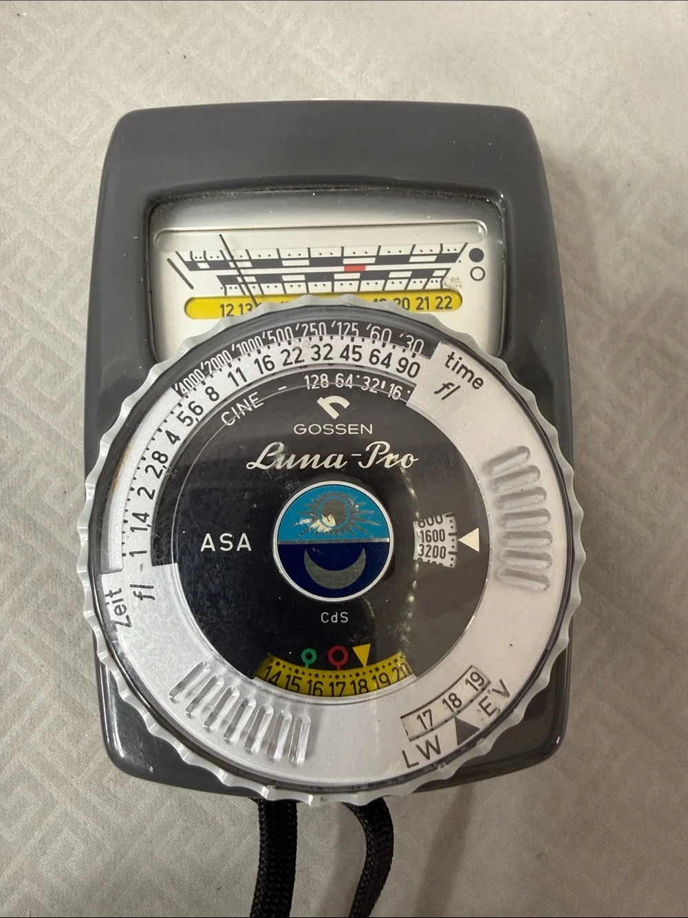 Vintage Gossen Luna-Pro Light Meter with Case Made in Germany Gray and Silver